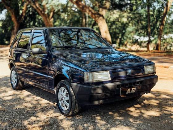 FIAT UNO 1.0 MPI MILLE SMART 8V GASOLINA 4P MANUAL FIAT UNO 1.0 MPI MILLE SMART 8V GASOLINA 4P MANUAL